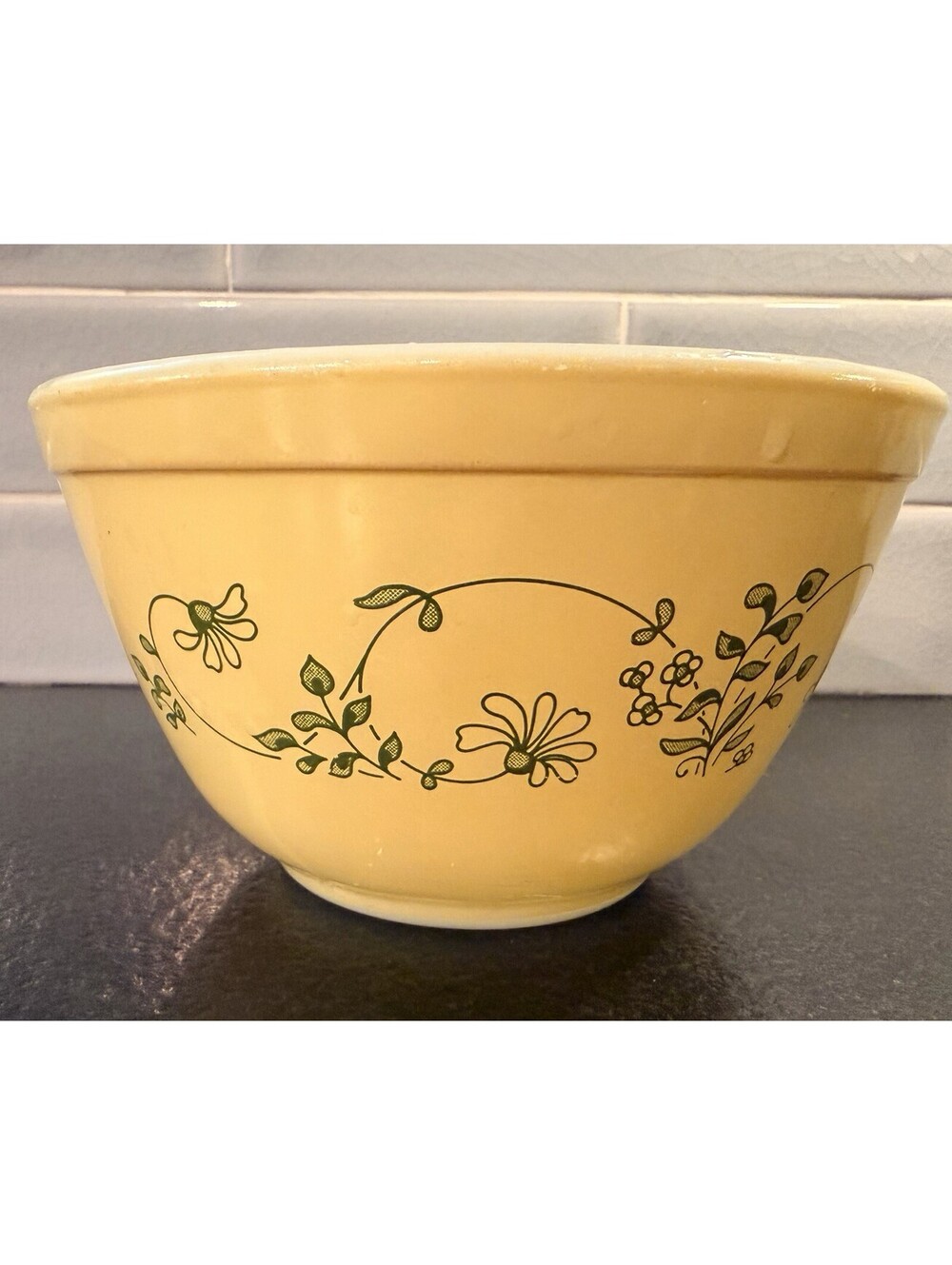 Vintage Pyrex Shenandoah # 401 750ml Yellow Green Flowers Mixing Bowl 1981-86 - Picture 4 of 8